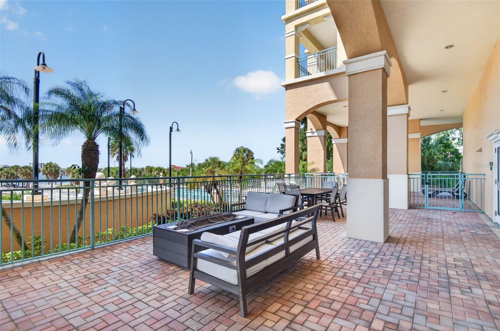 700 N OSCEOLA AVE #406