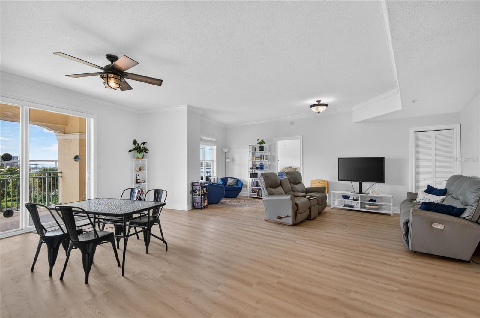 700 N OSCEOLA AVE #406