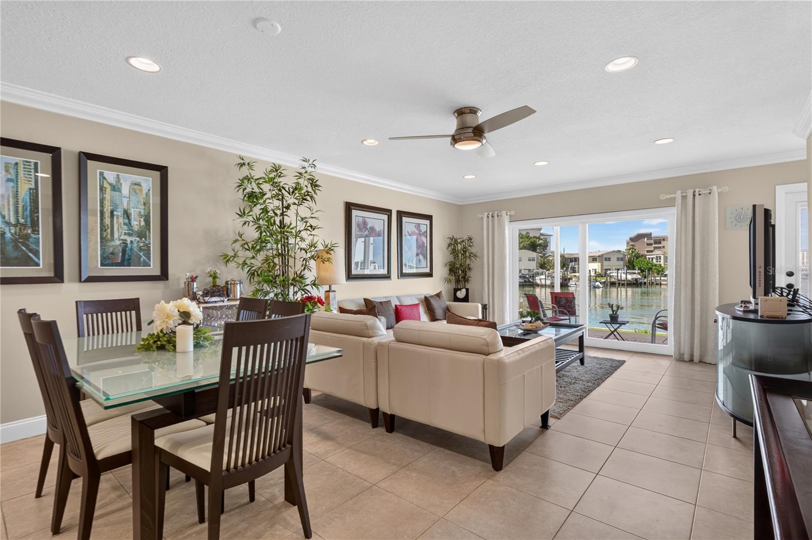 400 LARBOARD WAY #106
