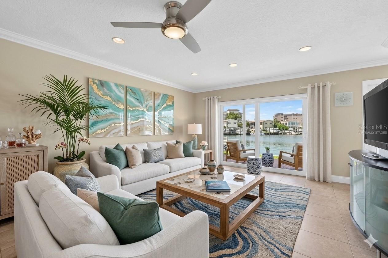 400 LARBOARD WAY #106