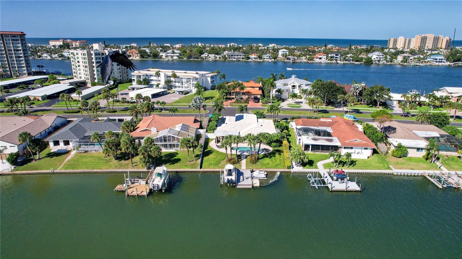 779 ISLAND WAY