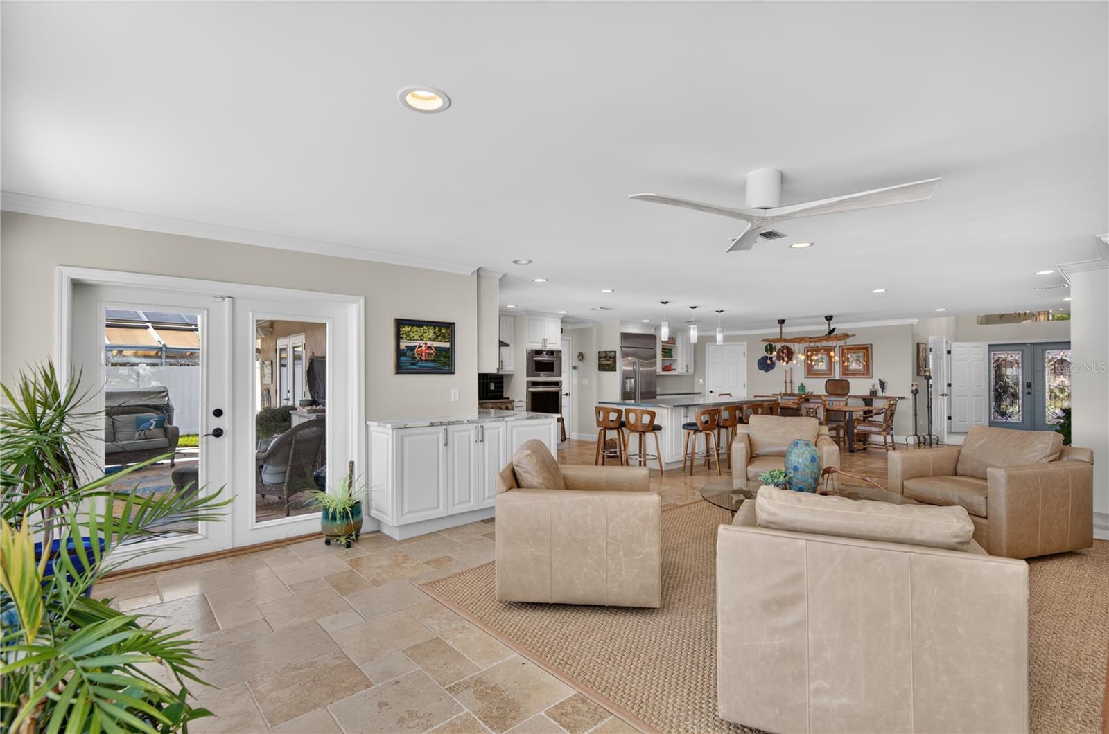 779 ISLAND WAY
