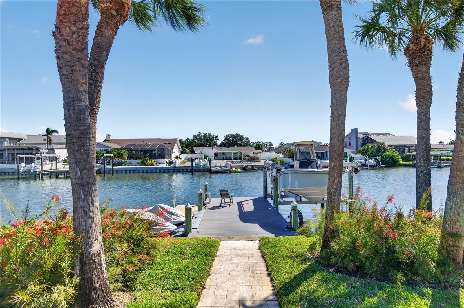 779 ISLAND WAY
