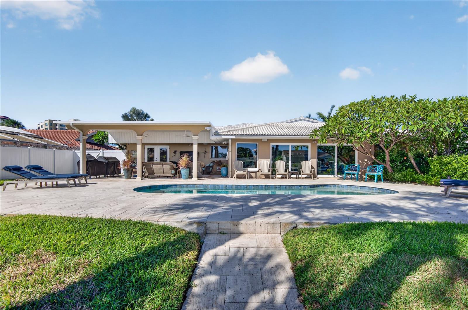 779 ISLAND WAY
