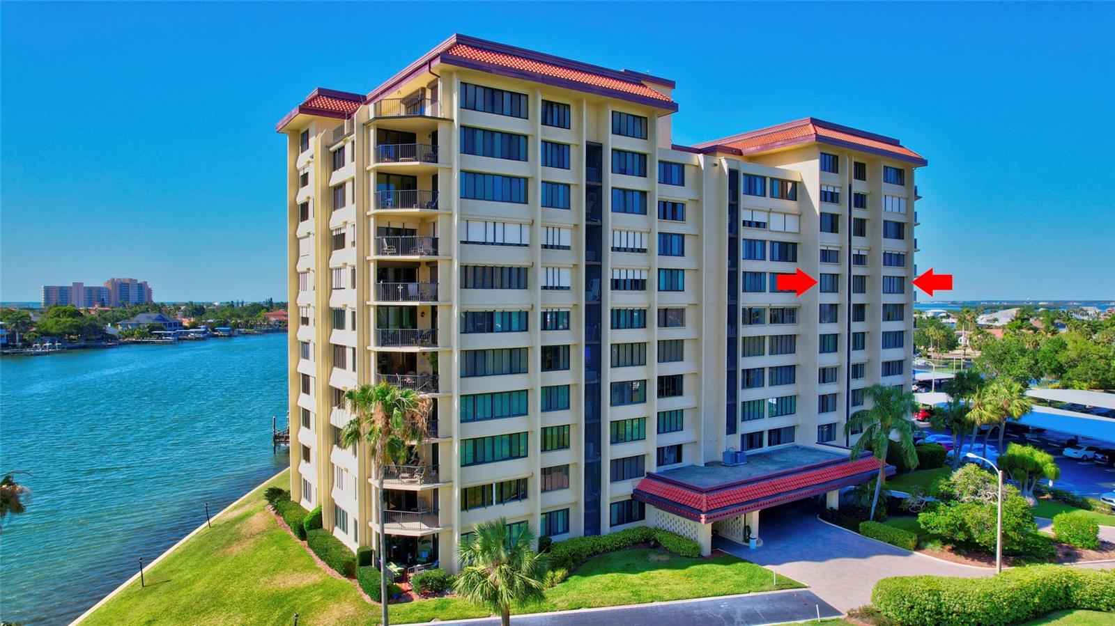 700 ISLAND WAY #706