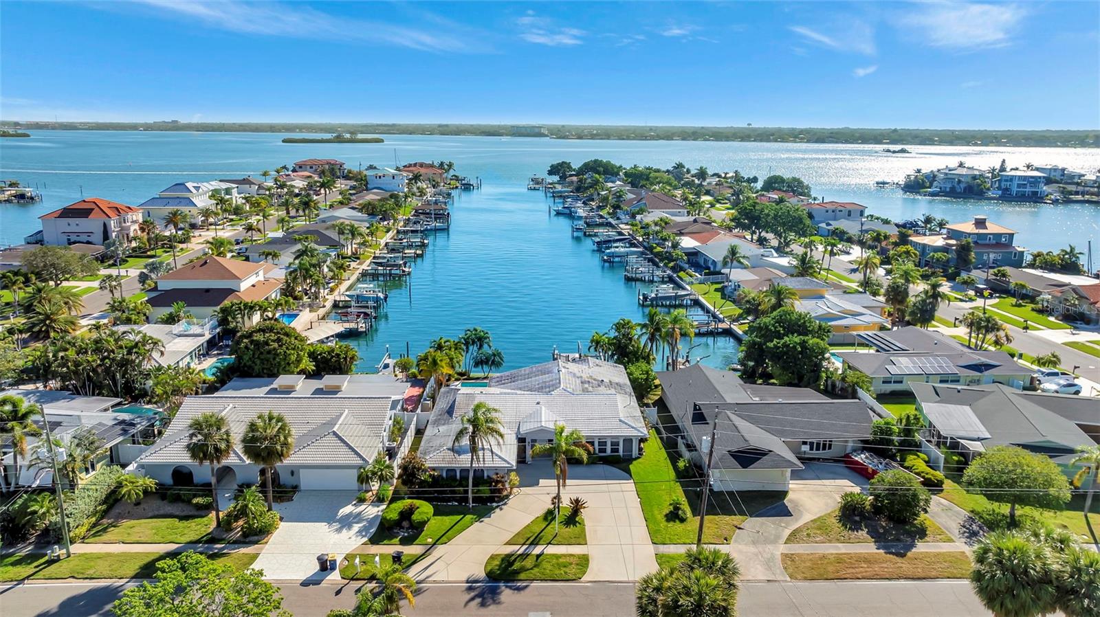 481 ISLAND WAY