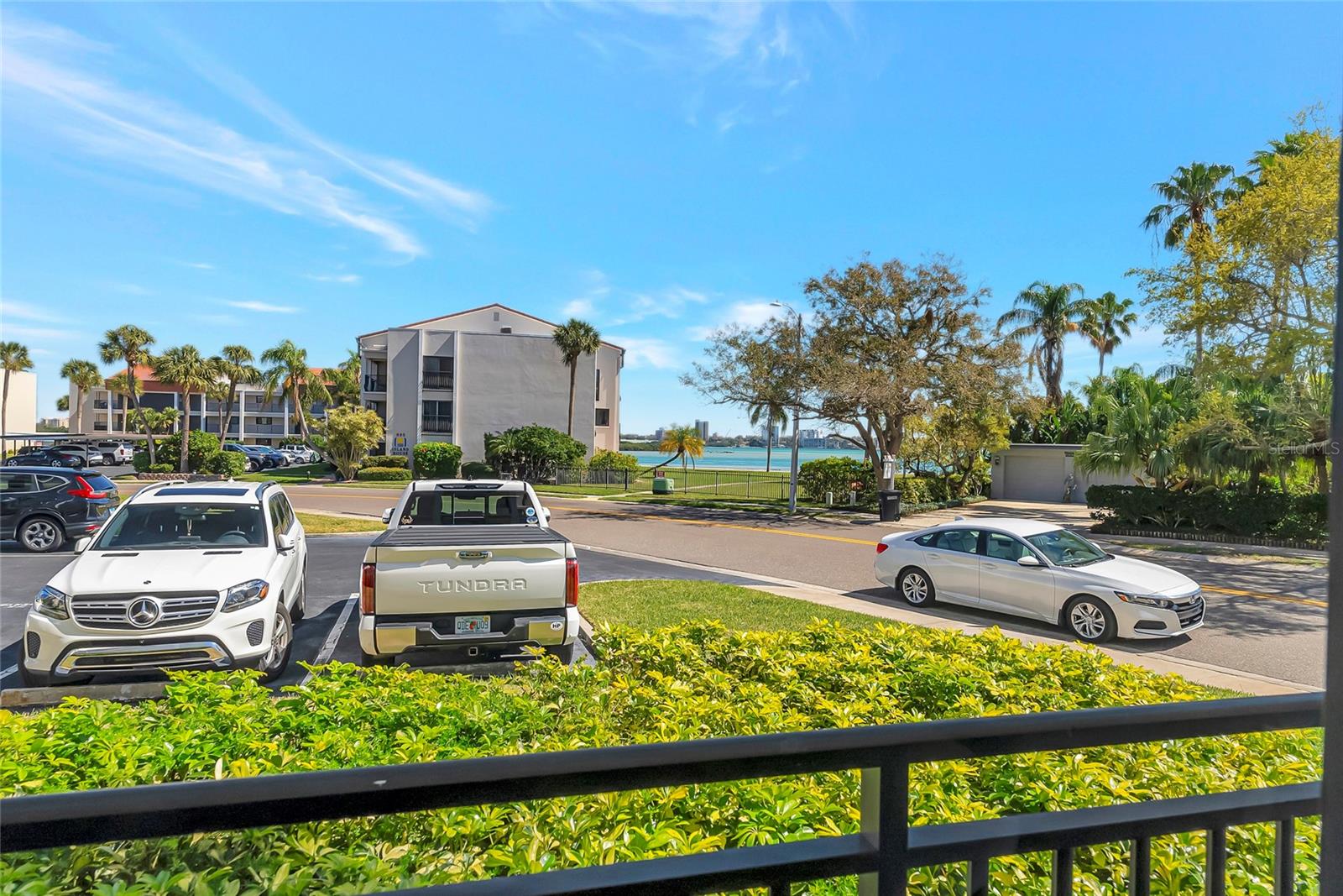 855 BAYWAY BLVD #101