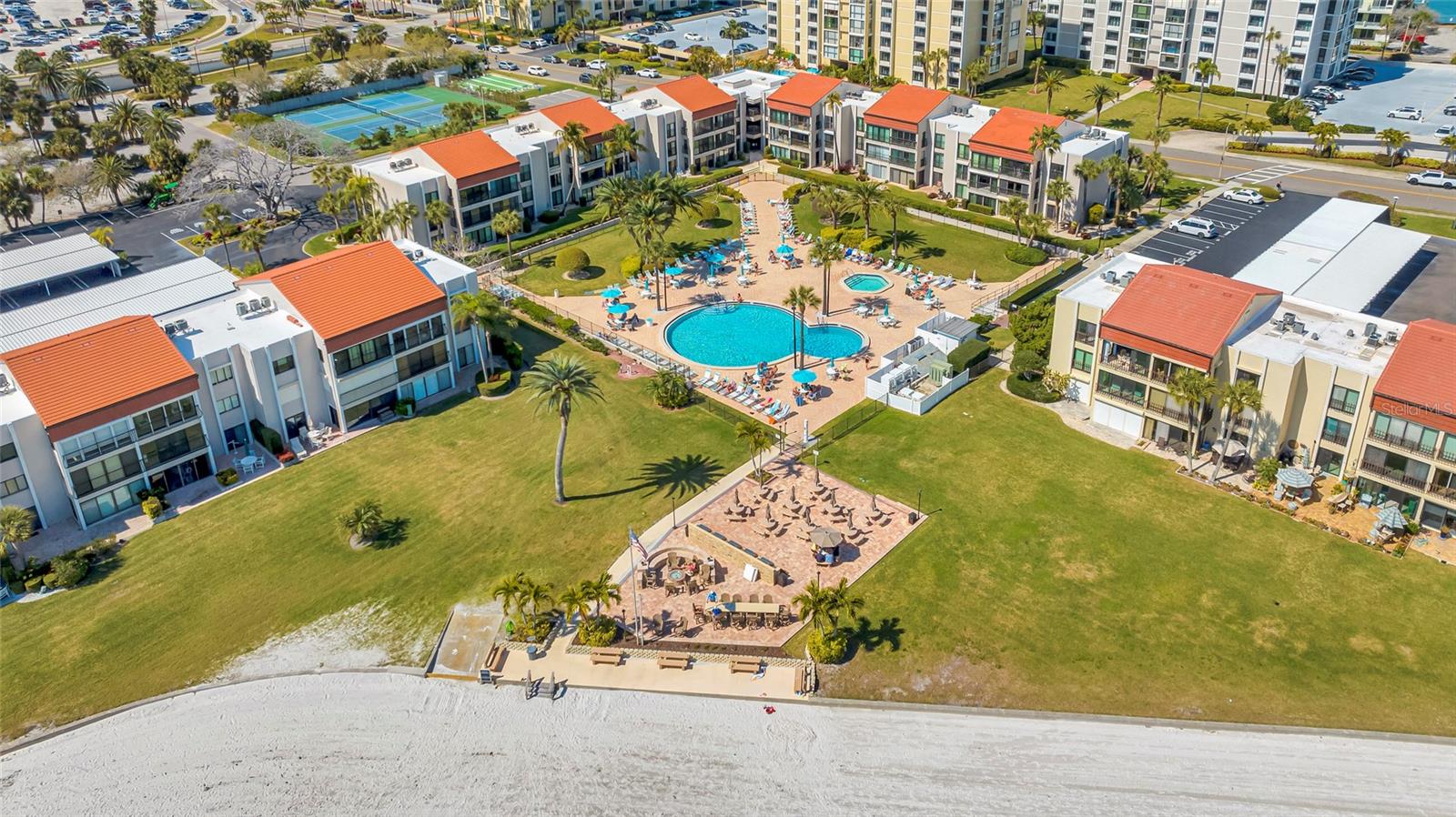 855 BAYWAY BLVD #101