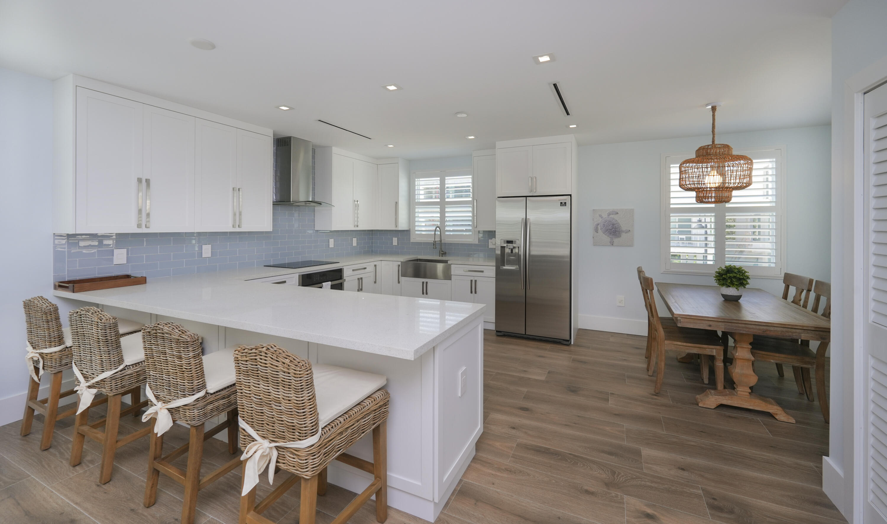 94825 Overseas Highway Unit: 77