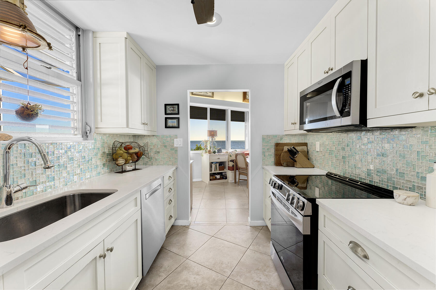 10987 County Road 905