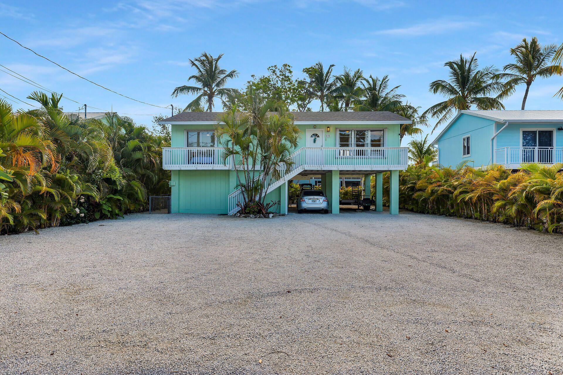 878 La Paloma Road