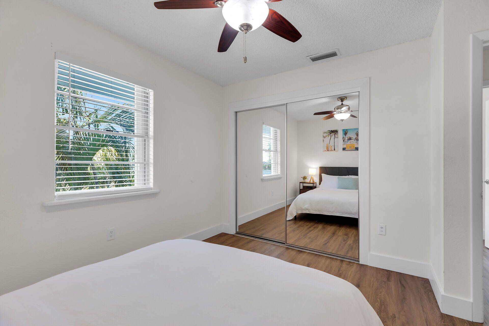 878 La Paloma Road