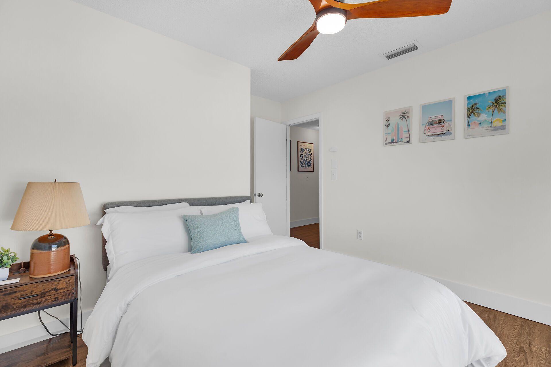 878 La Paloma Road
