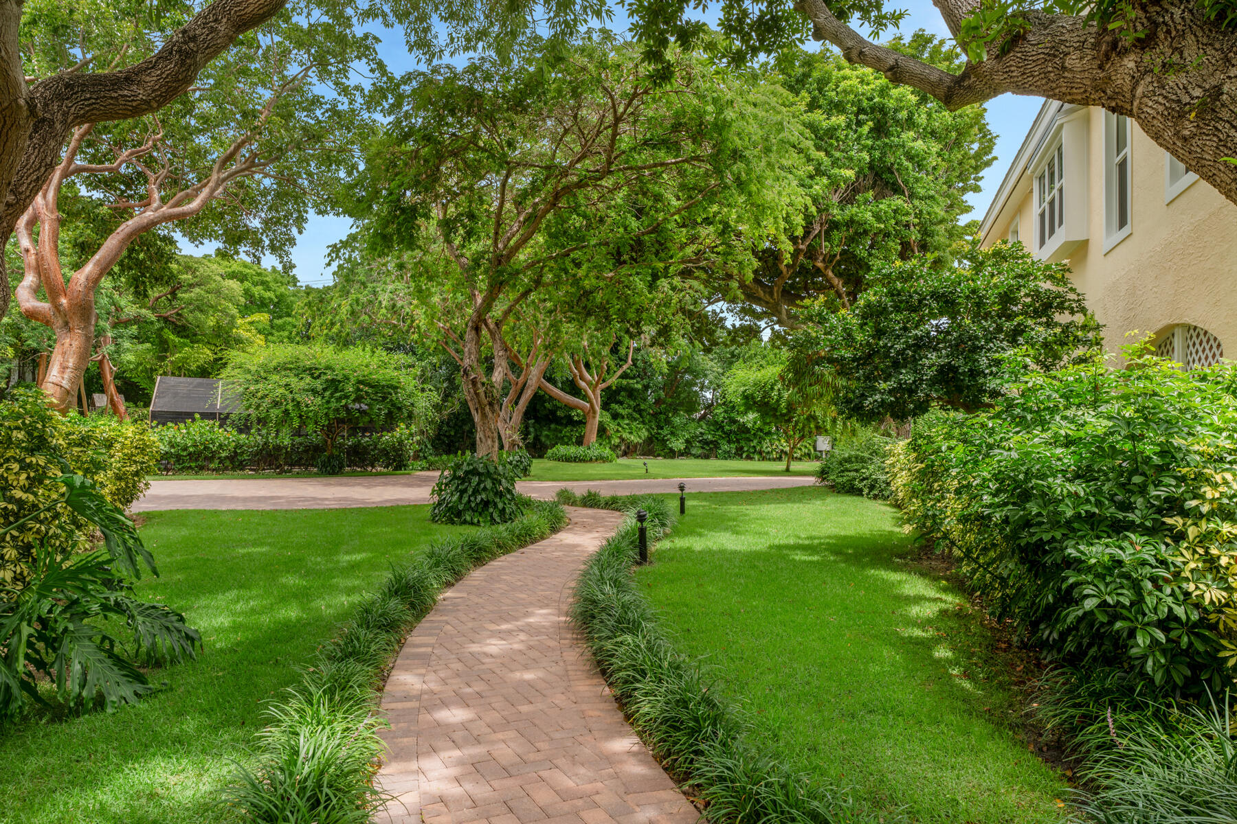 81250 Overseas Highway Unit: 1