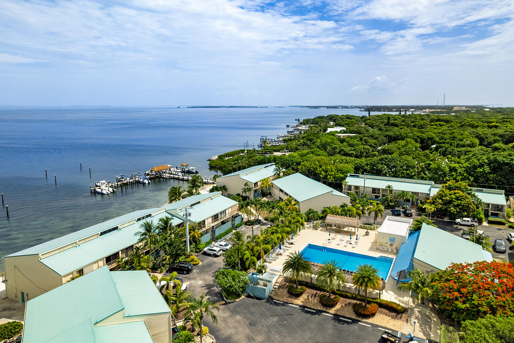 87200 Overseas Highway Unit: B9