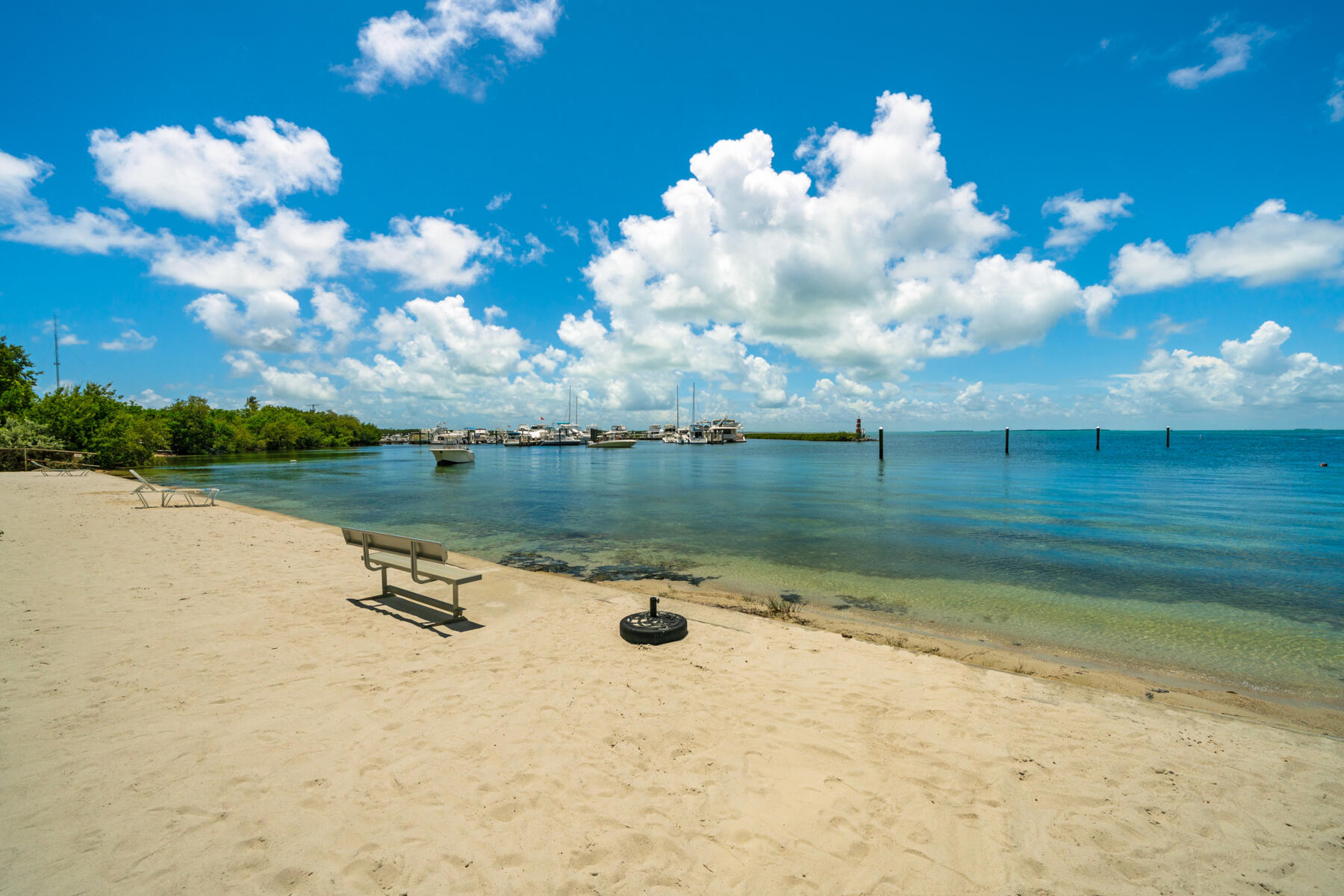 87200 Overseas Highway Unit: B9