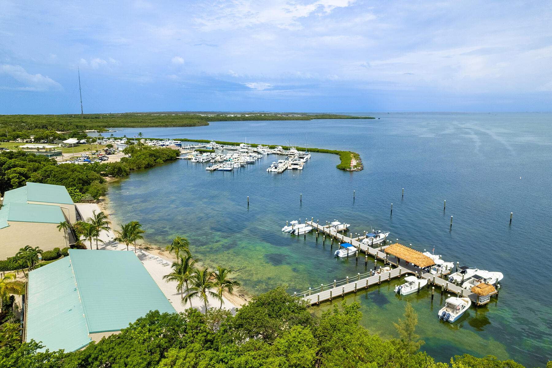 87200 Overseas Highway Unit: B9