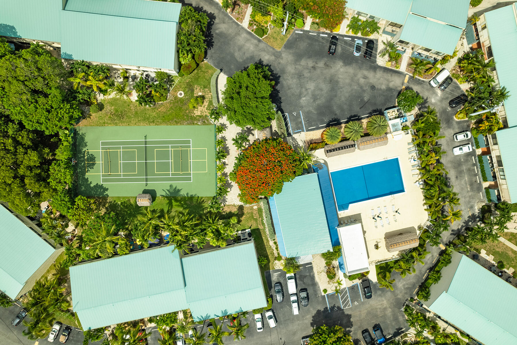 87200 Overseas Highway Unit: B9