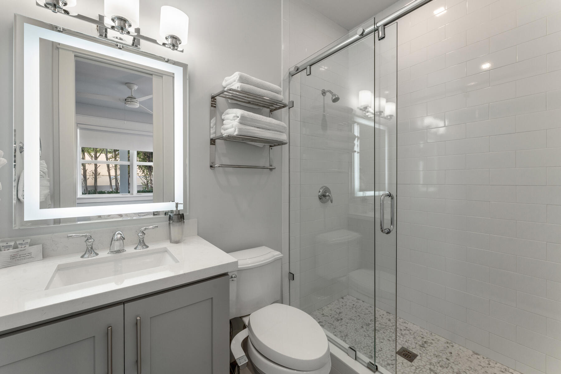 81906 Overseas Highway Unit: 2