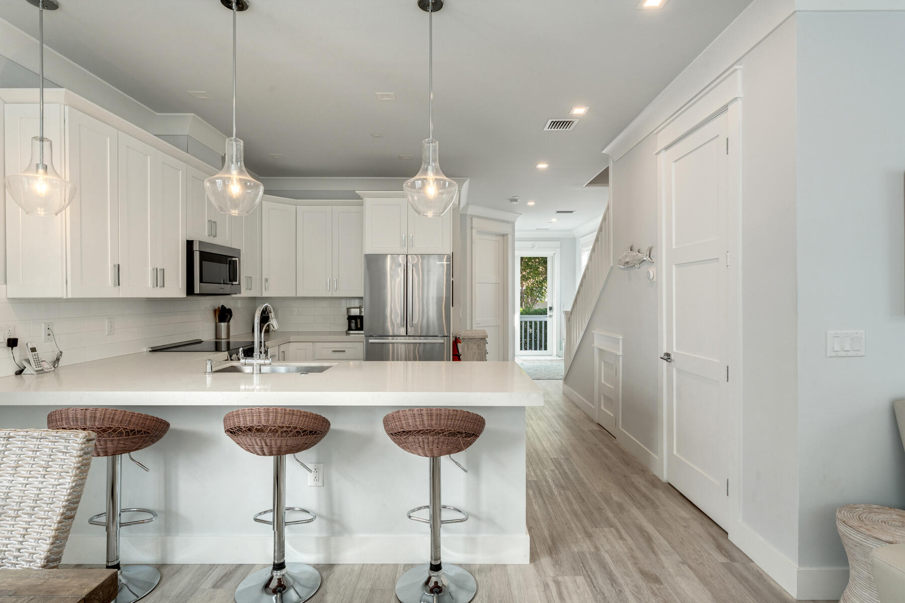 81906 Overseas Highway Unit: 2