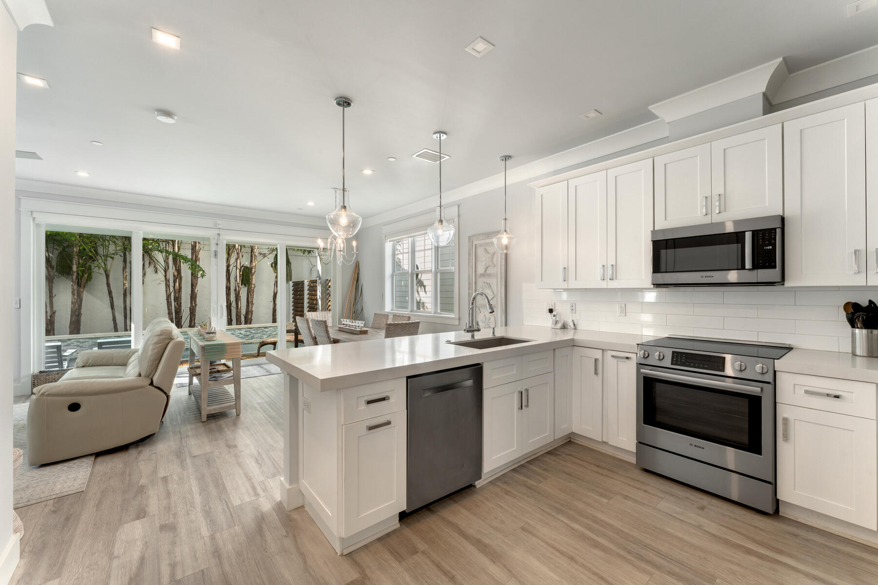 81906 Overseas Highway Unit: 2