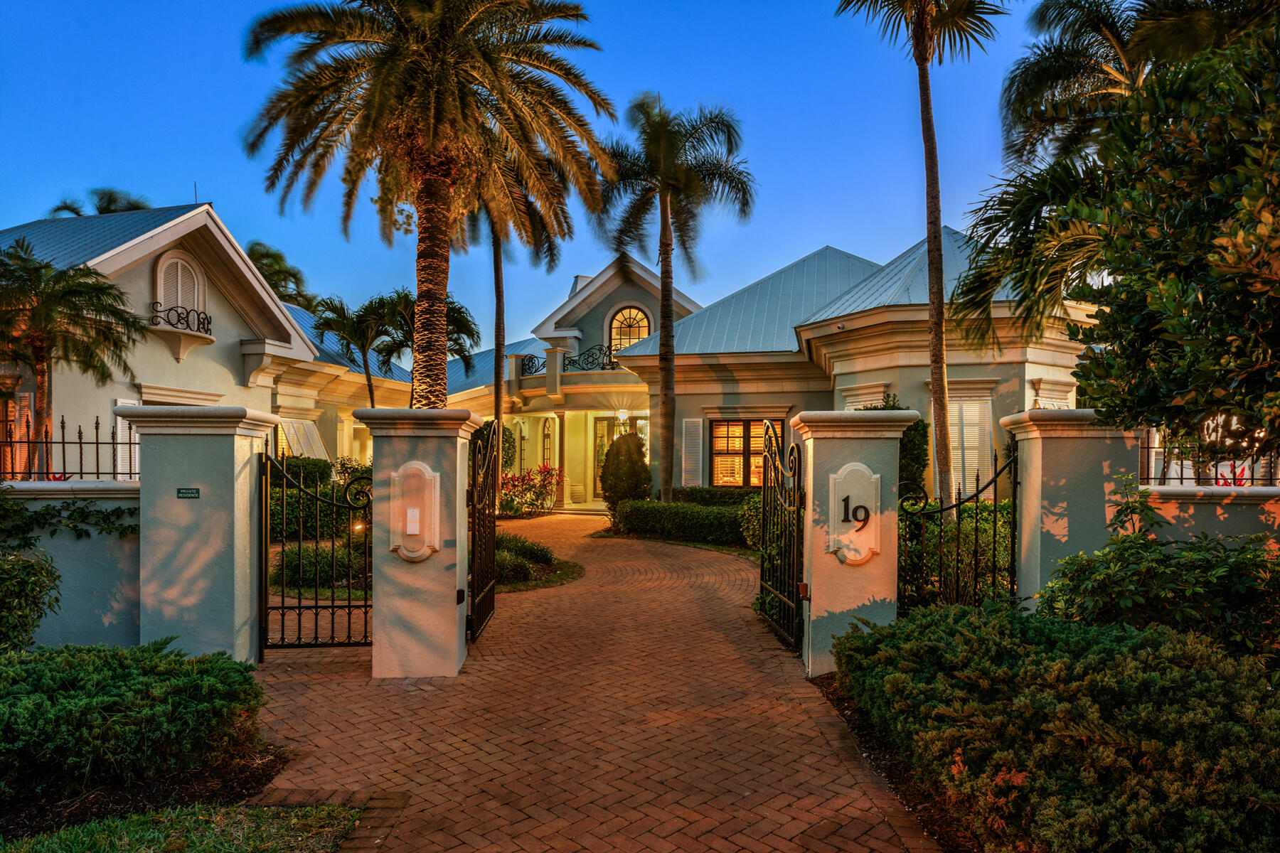 19 Sunset Key Drive