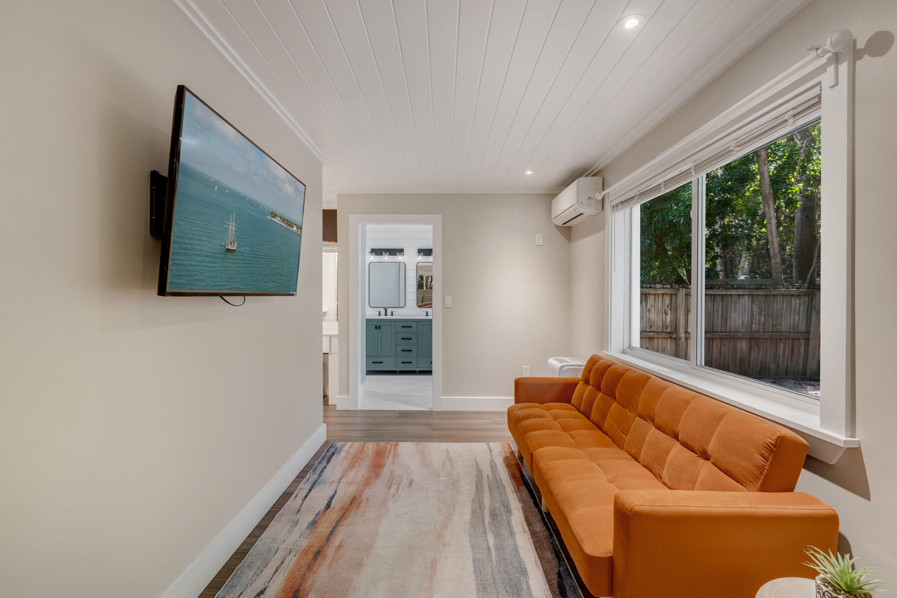 129 Artic Avenue