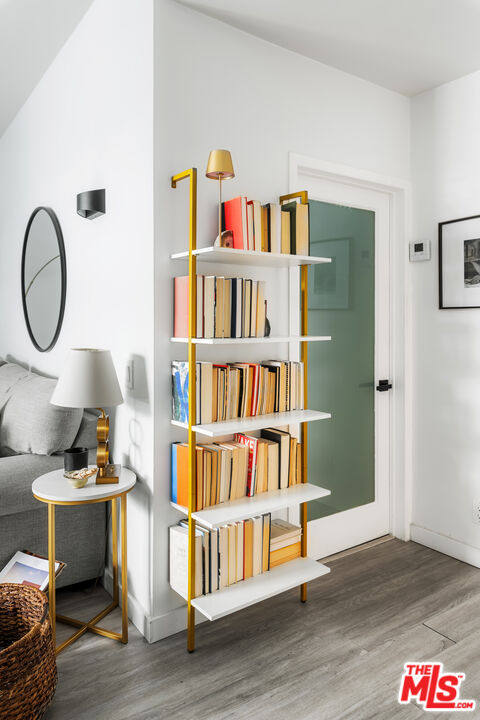 7250 Franklin Ave Unit: 112