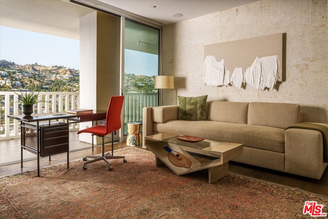 9255 Doheny Rd Unit: 2701