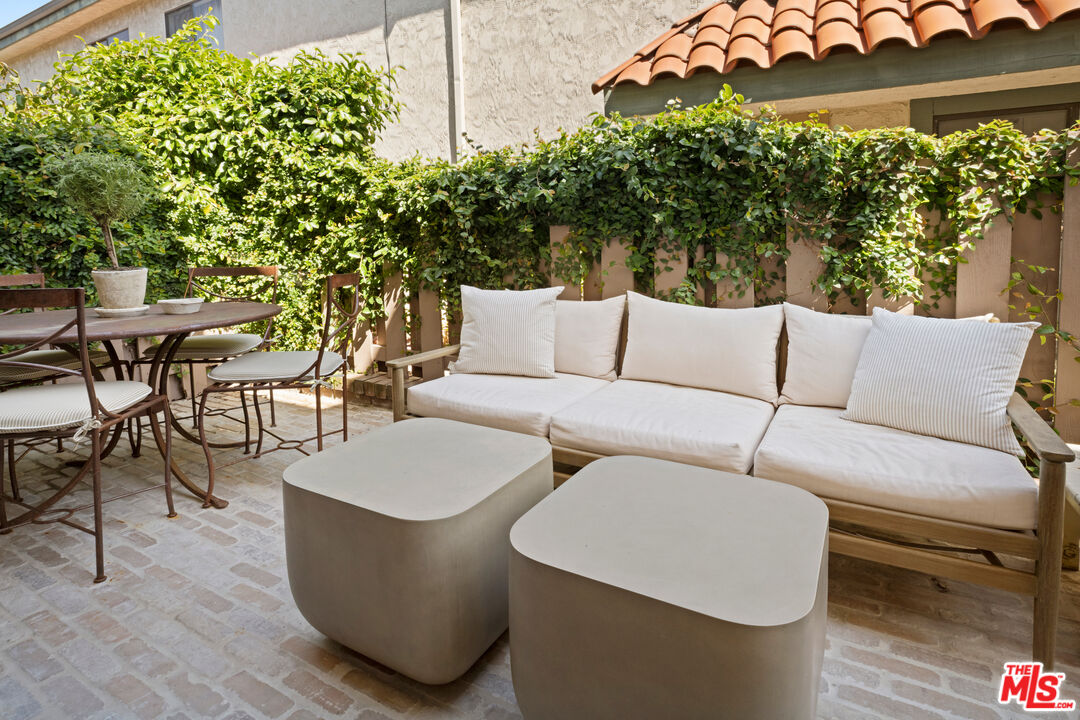 1234 12th St Unit: 5