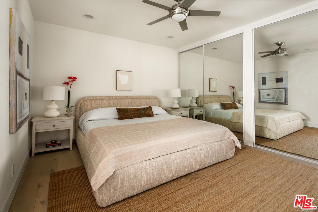 141 S Clark Dr Unit: 216