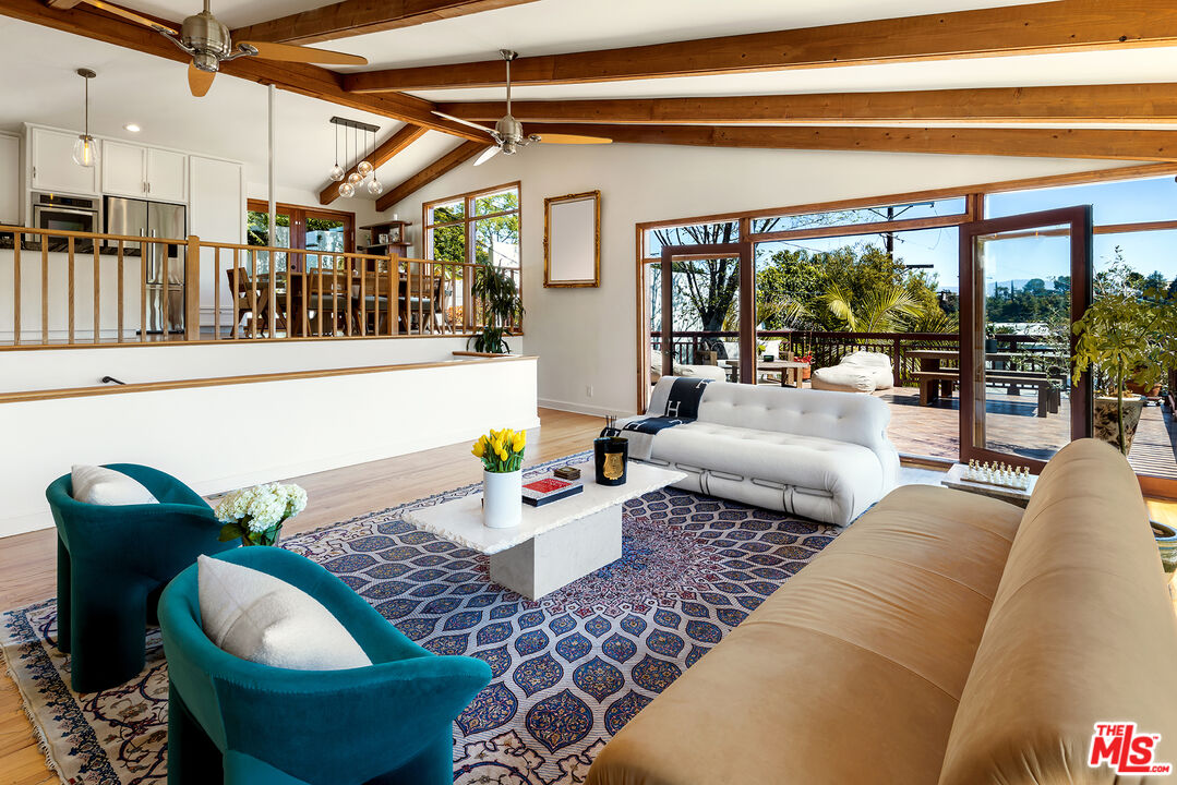 2251 Sunset Heights Dr