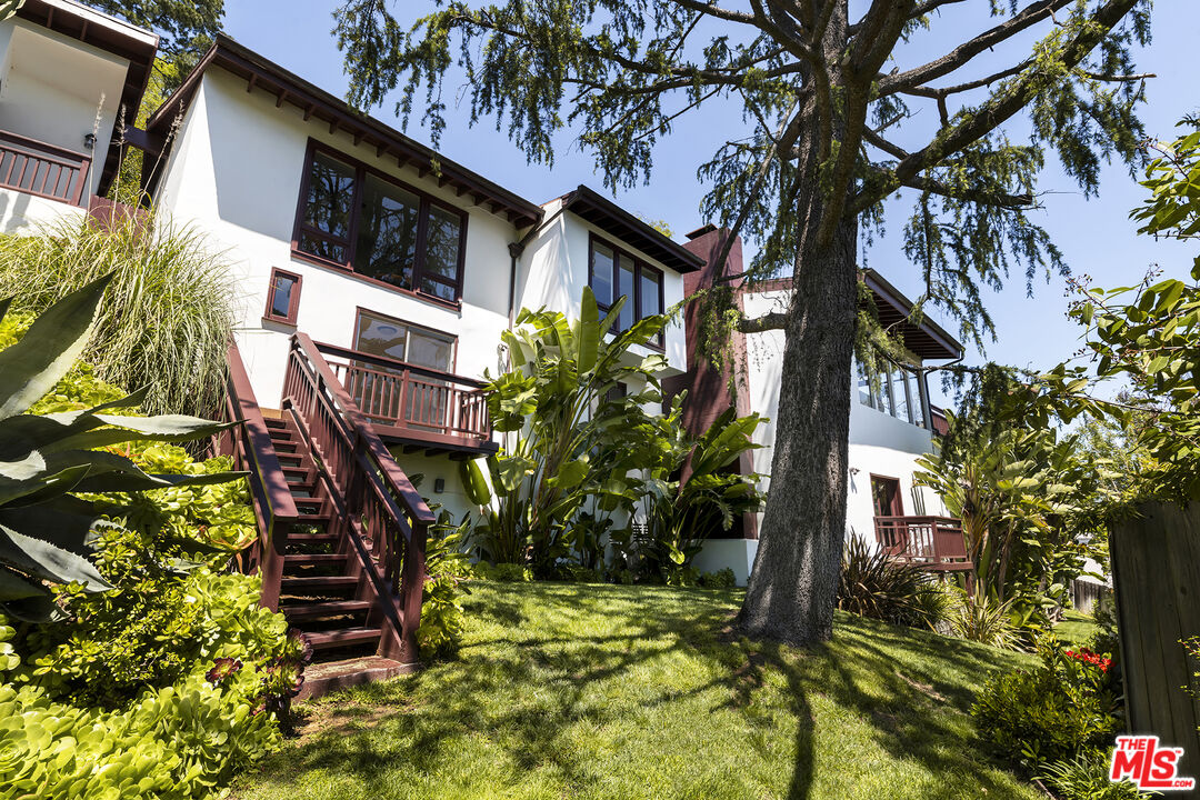 2251 Sunset Heights Dr