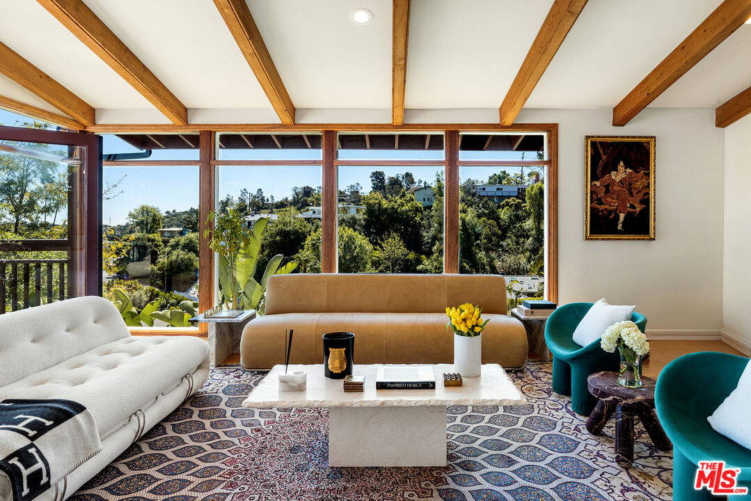 2251 Sunset Heights Dr