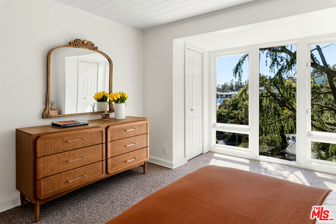 2251 Sunset Heights Dr