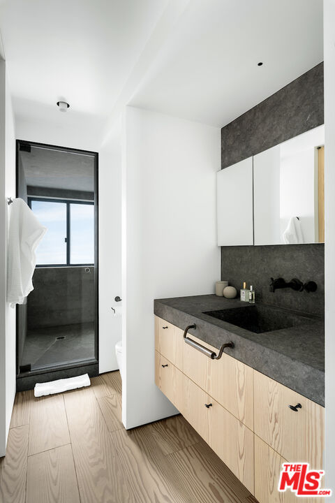 999 N Doheny Dr Unit: 510