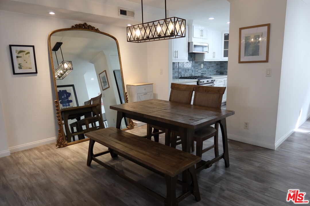 944 Palm Ave Unit: 2