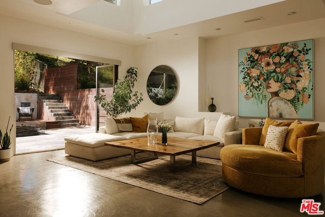 2169 Stanley Hills Dr