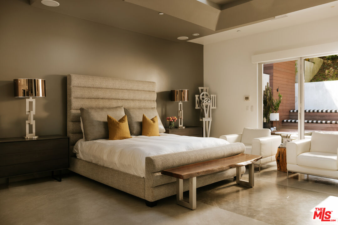 2169 Stanley Hills Dr