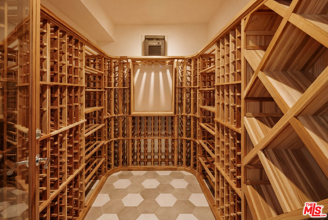 2169 Stanley Hills Dr