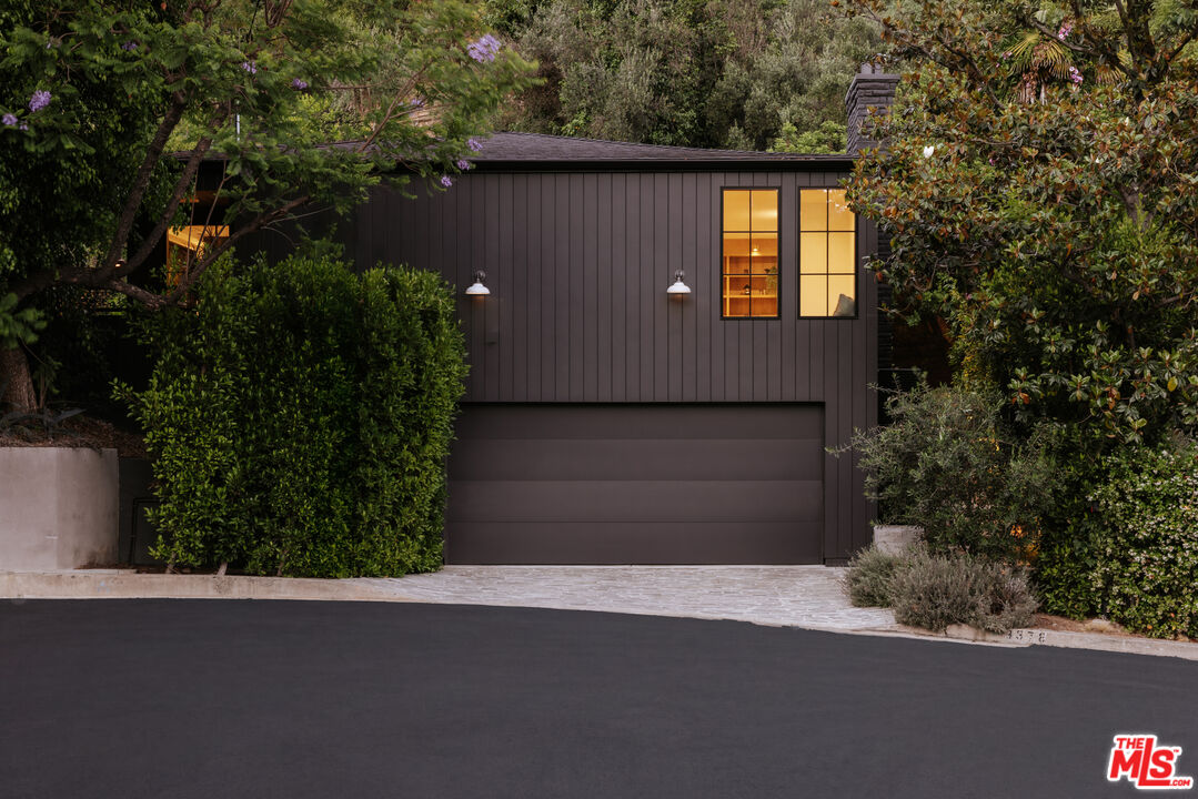 3378 Canton Ln