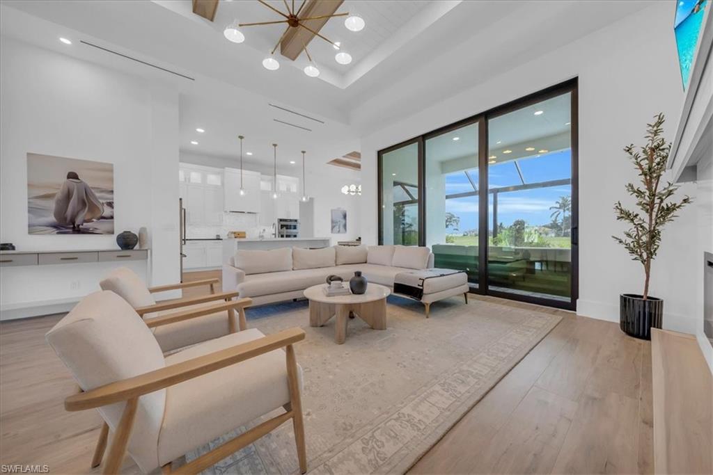18018 Greenwood DR
