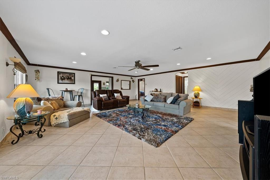 6070 Lee Williams RD