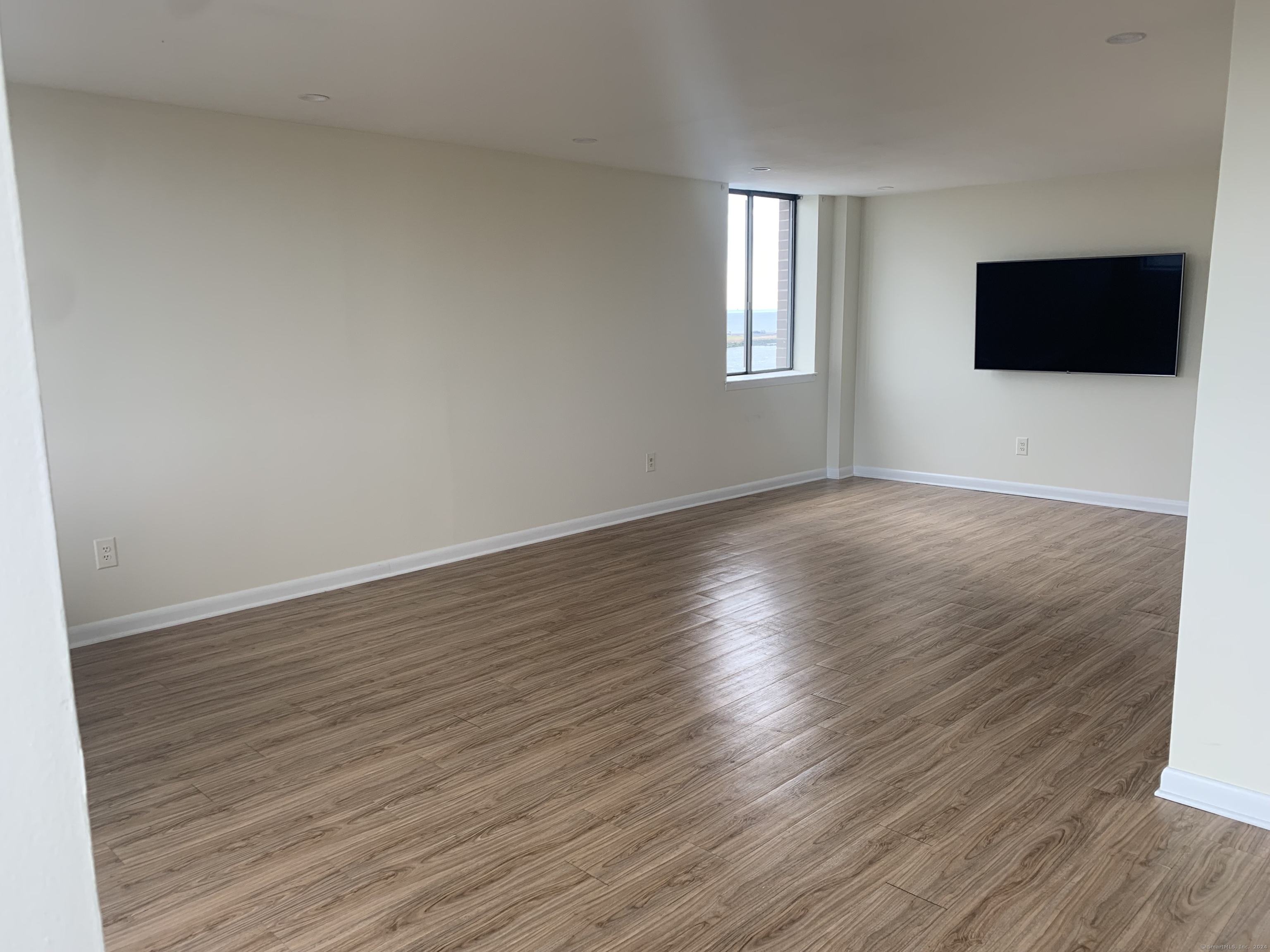 155 Brewster Street APT 5L
