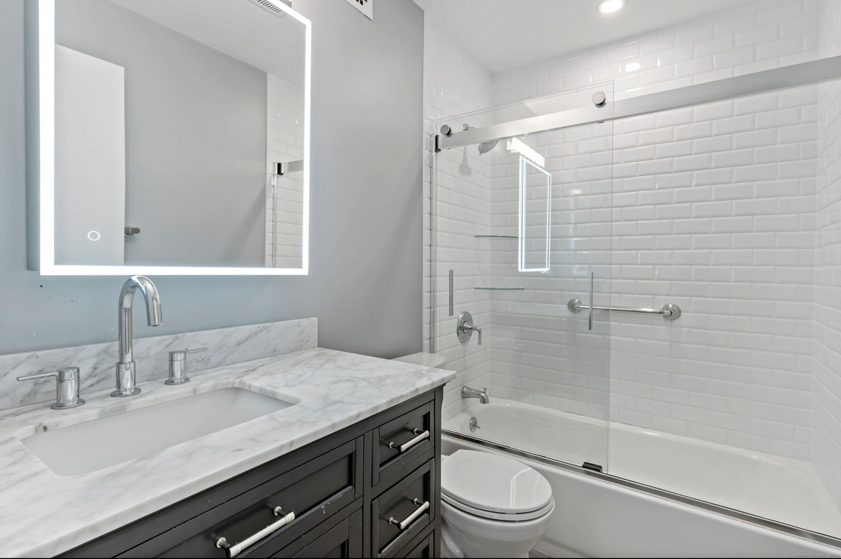 155 Brewster Street APT 5L