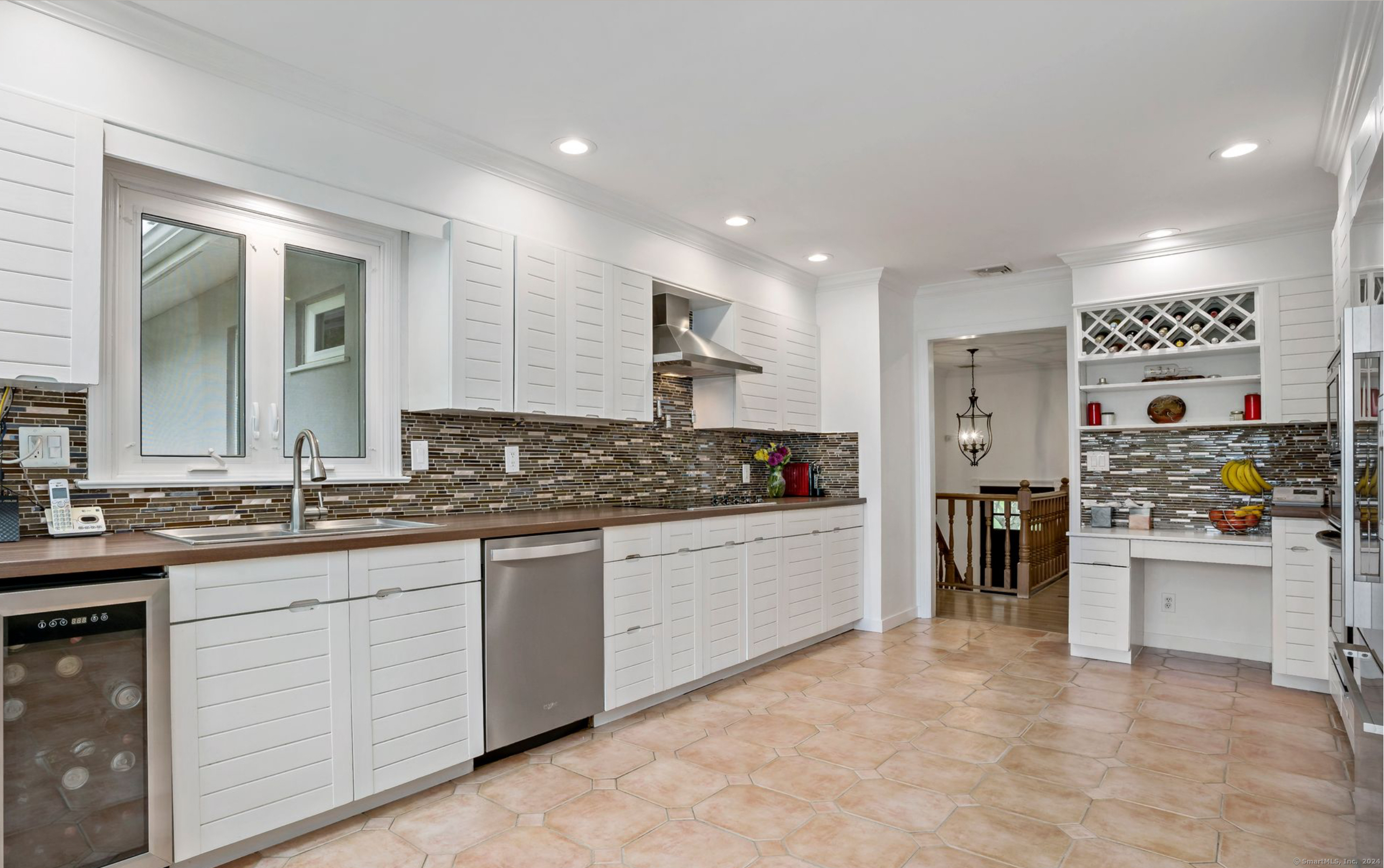 11 Skytop Drive