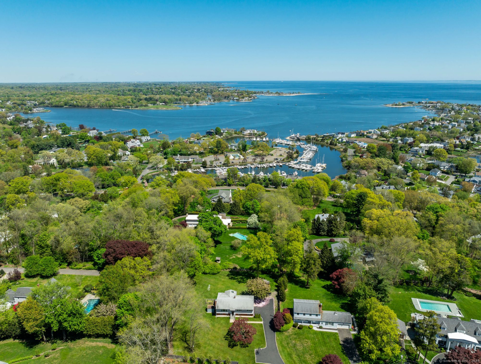 11 Skytop Drive