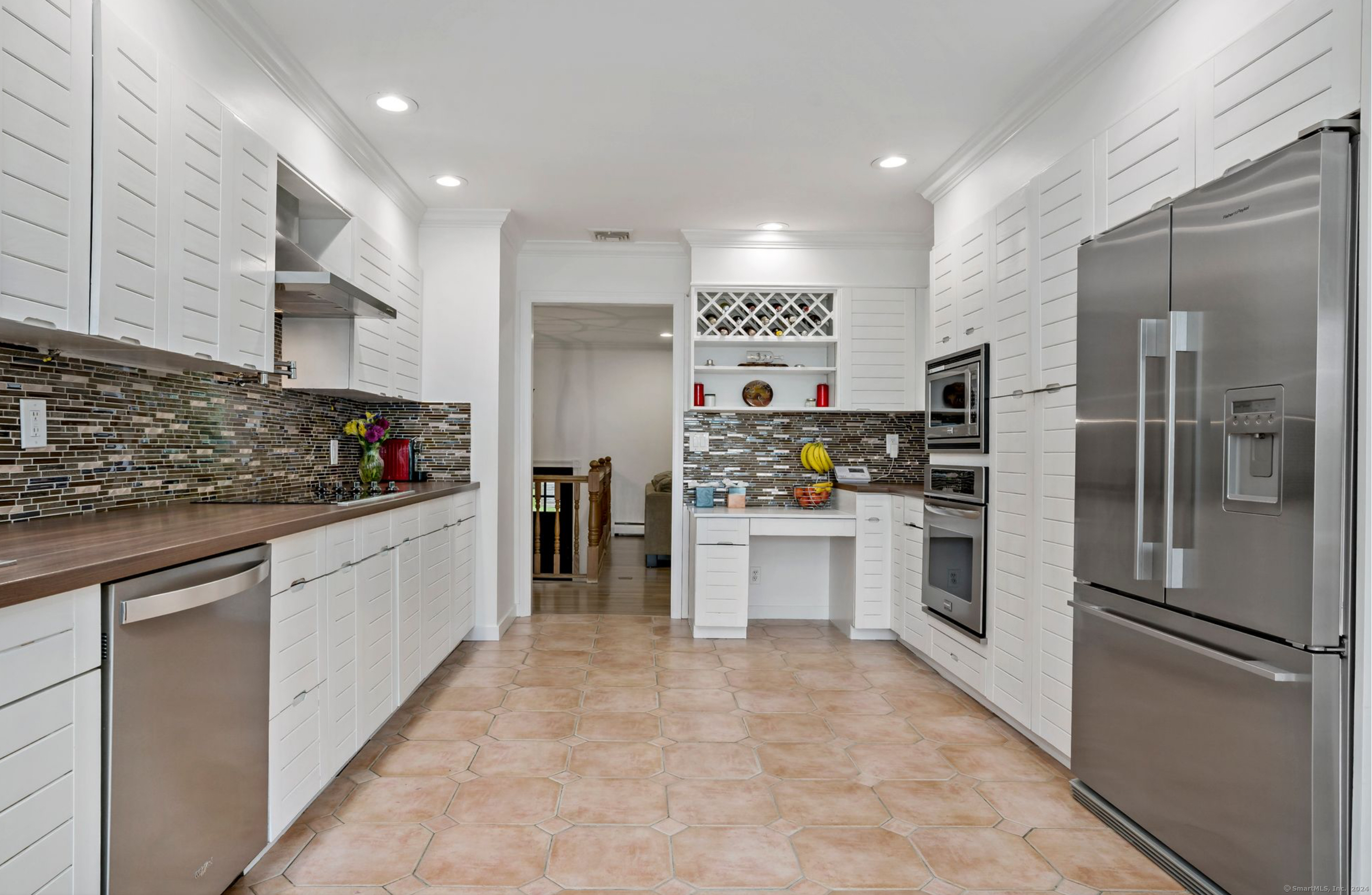 11 Skytop Drive