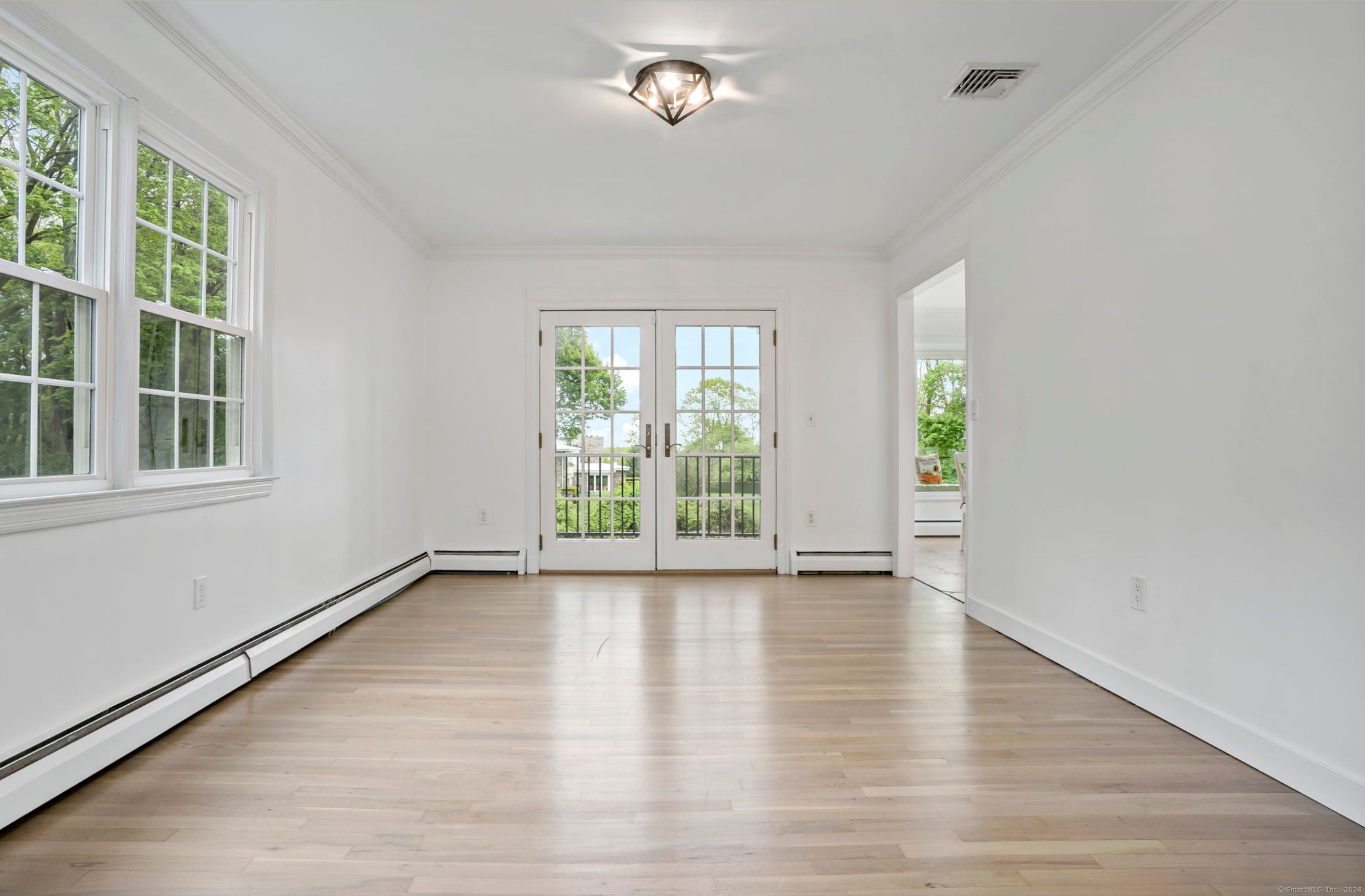 11 Skytop Drive