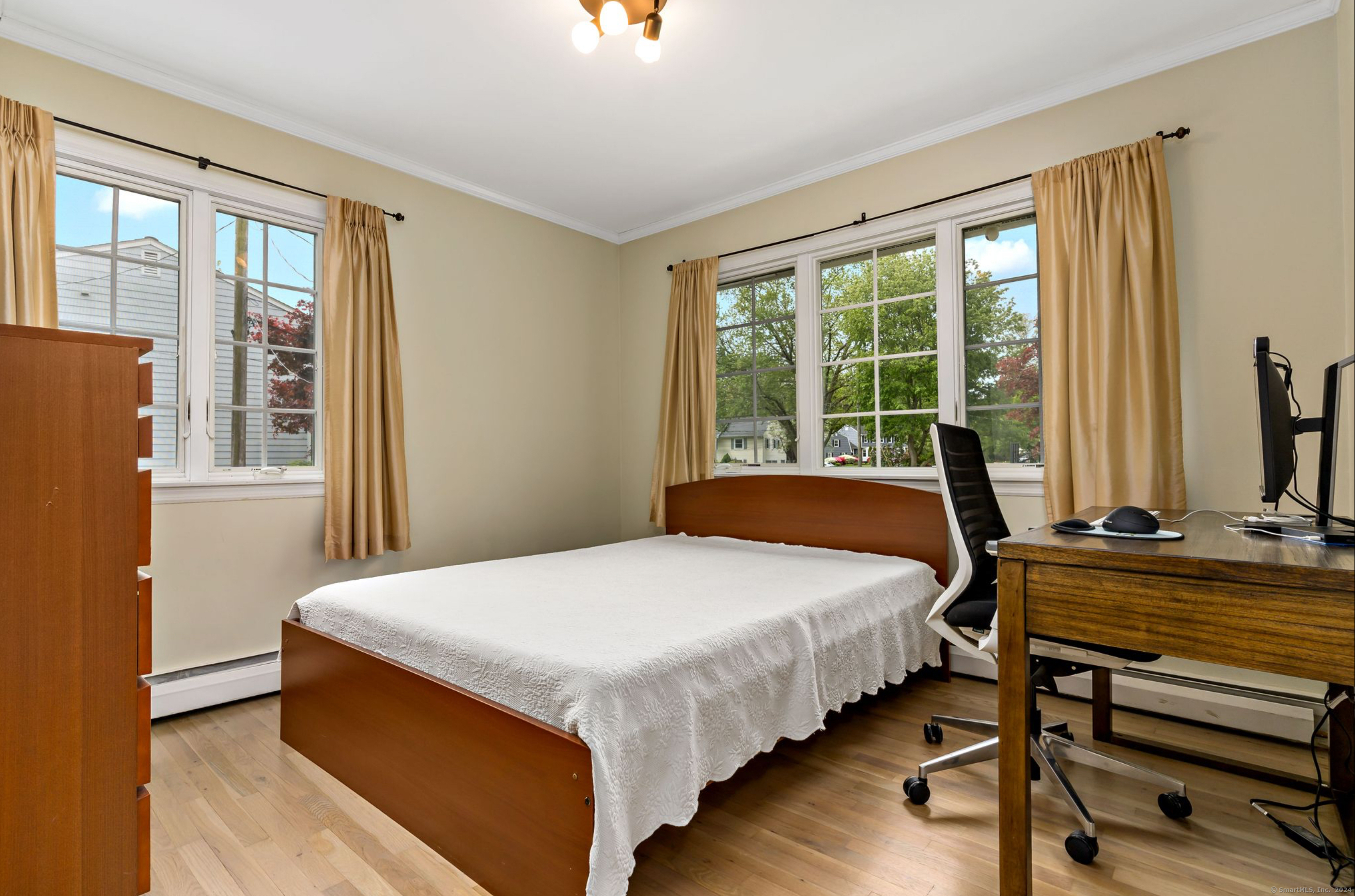 11 Skytop Drive